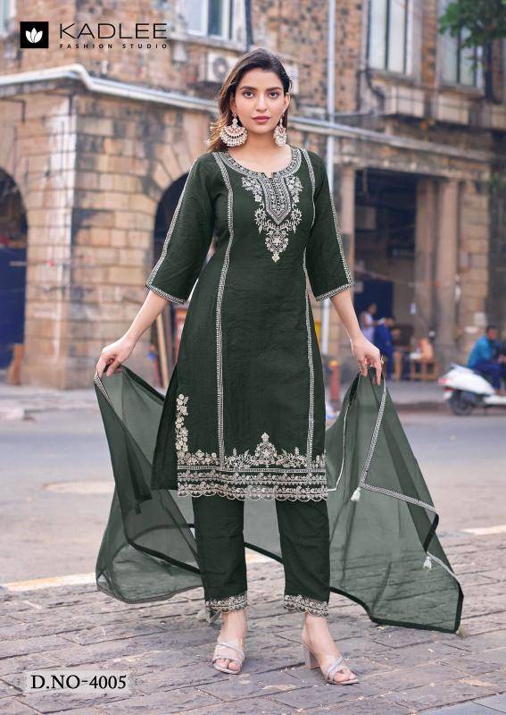 Kadlee risha Kurti manufacturers in Hydrabad
